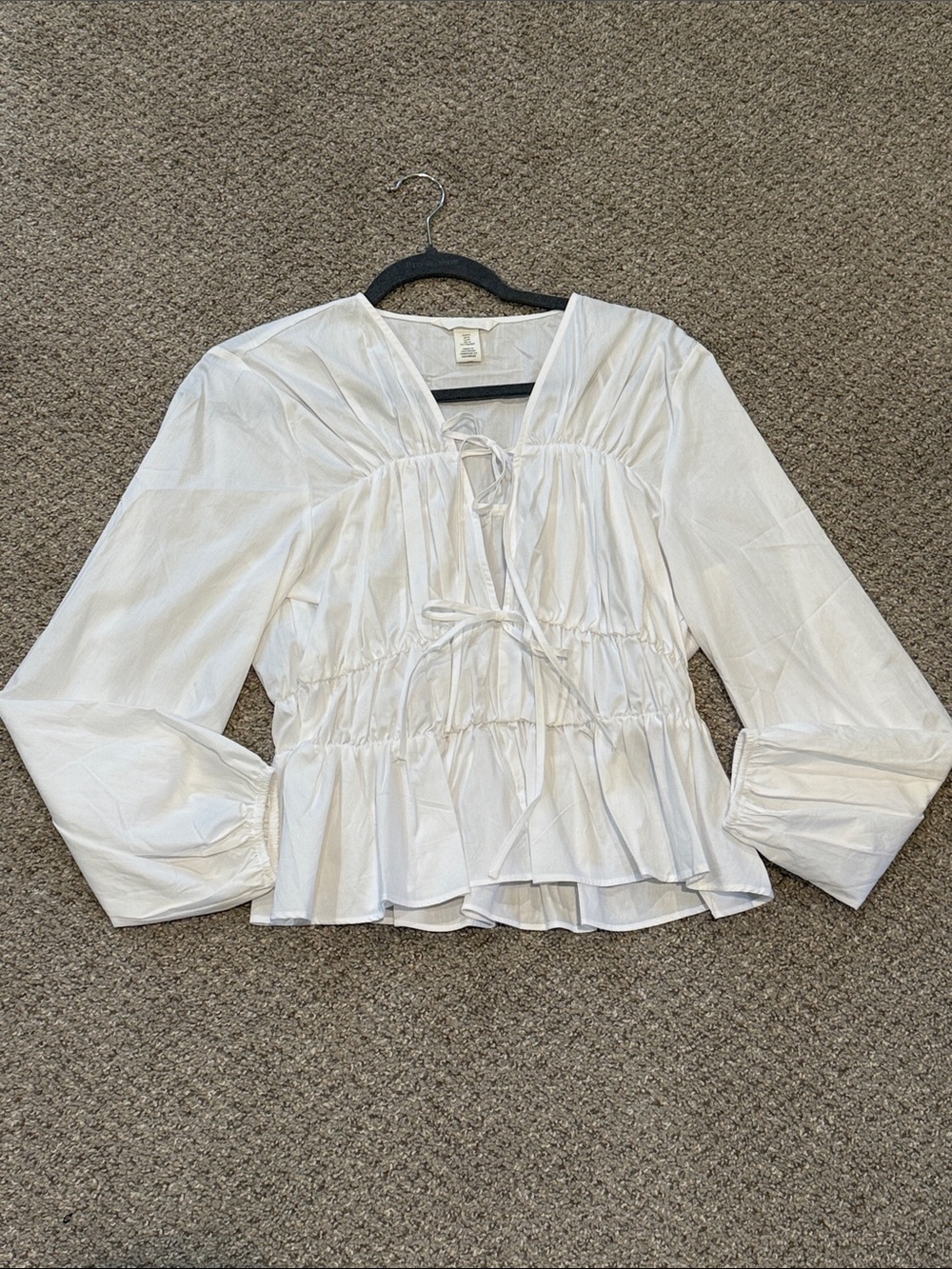 100% Cotton NWOT Tie-Front Ruffle Blouse